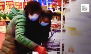 Chinese Rush to Stock up on Grains, Flour and Cooking Oil