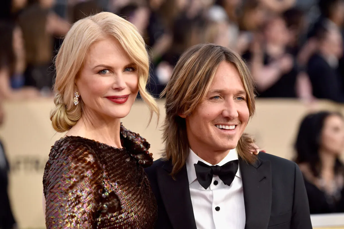 Actress Nicole Kidman (L) and musician Keith Urban attend the 24th Annual Screen Actors Guild Awards at The Shrine Auditorium on January 21, 2018 in Los Angeles, California. (Photo by Frazer Harrison/Getty Images)