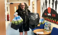 Teacher Walks Five Miles a Day Delivering Meals to 78 Students Amid CCP Virus Crisis