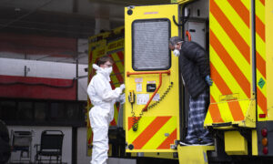 Infections Leveling Off as England Lockdown Started: Swab Survey
