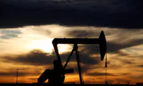 Russia and Saudi Arabia Agree To End Oil Spat