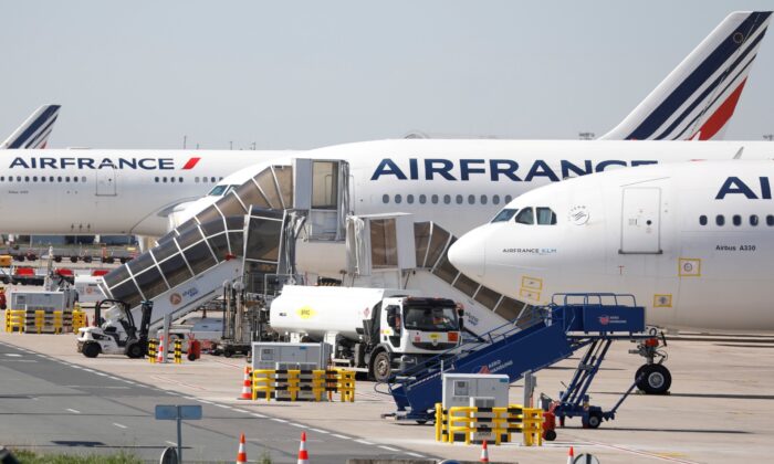 Virus-Hammered Air France Announces 7,500 Job Cuts