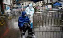Province in China Prepares Thousands of Hospital Beds Amid New Wave of Infections