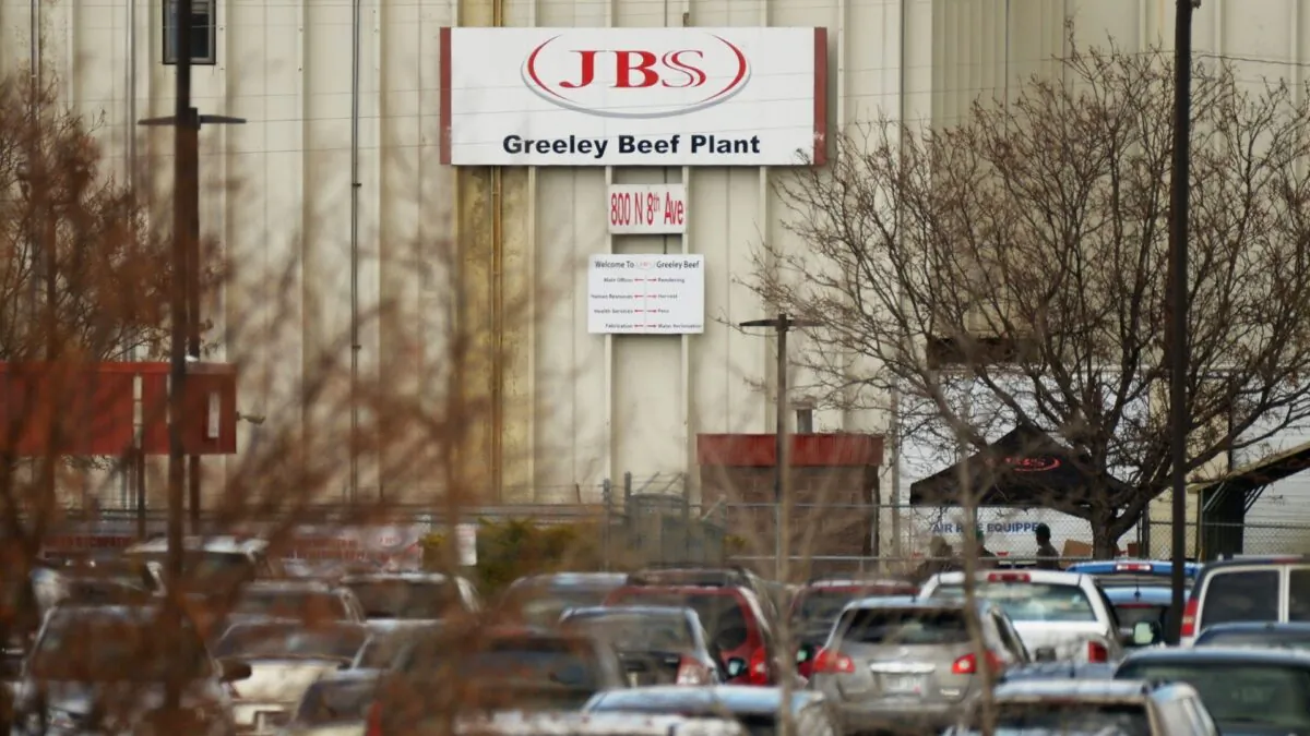 JBS plant in Greeley, Colorado. (Hyoung Chang/MediaNews Group for Denver Post via Getty Images)