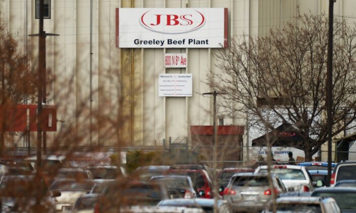 JBS plant in Greeley, Colorado. (Hyoung Chang/MediaNews Group for Denver Post via Getty Images)