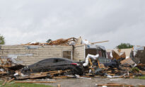 At Least 34 Tornadoes Batter the South, Killing at Least 19 People