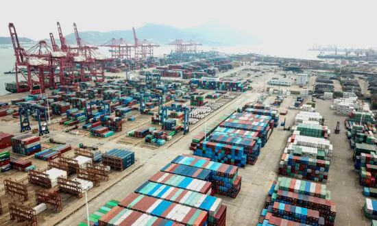 China Insider: CCP Tries to Stop South Korean and Japanese Companies From Leaving China