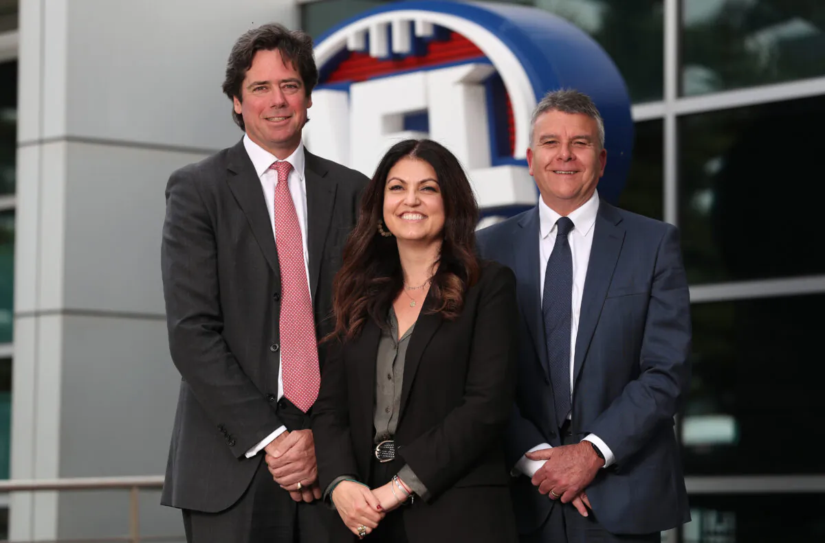 MELBOURNE, AUSTRALIA - NOVEMBER 21: (L-R) Gillon McLachlan, Chief Executive Officer of the AFL, Dr Kate Hall, AFL Head of Mental Health and Wellbeing and Lifeline Australia Chief Executive Officer Colin Seery  on November 21, 2019 in Melbourne, Australia. (Photo by Michael Willson/AFL Photos via Getty Images)