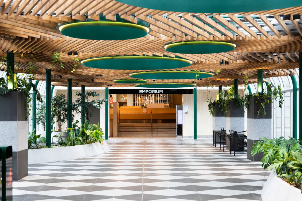 The empty walkway connecting the Emporium and Melbourne Central shopping malls on March 29, 2020 in Melbourne, Australia. (Asanka Ratnayake/Getty Images)