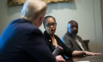 Trump Meets With Americans Who Recovered From CCP Virus