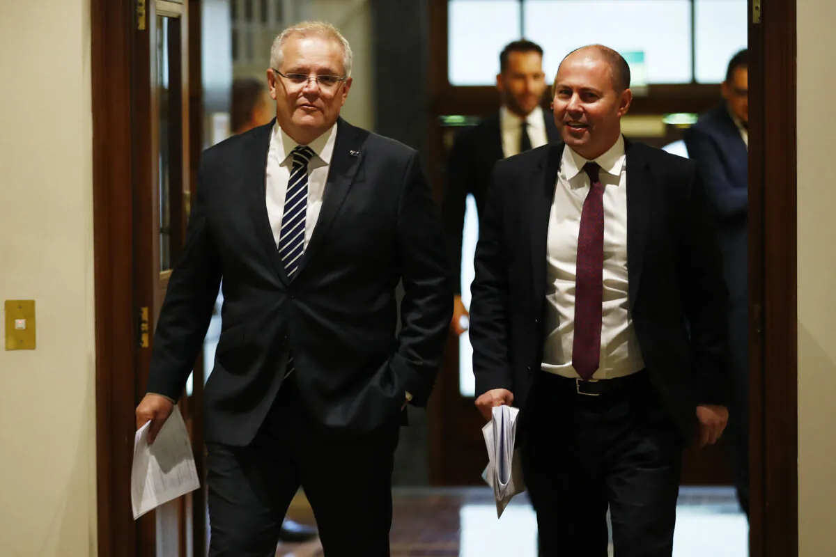 (L-R) Prime Minister Scott Morrison and Treasurer Josh Frydenberg before a press conference on Dec. 12, 2019 in Melbourne, Australia. (Daniel Pockett/Getty Images)
