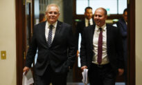 Australian Banks Promise to Help Customers: Treasurer