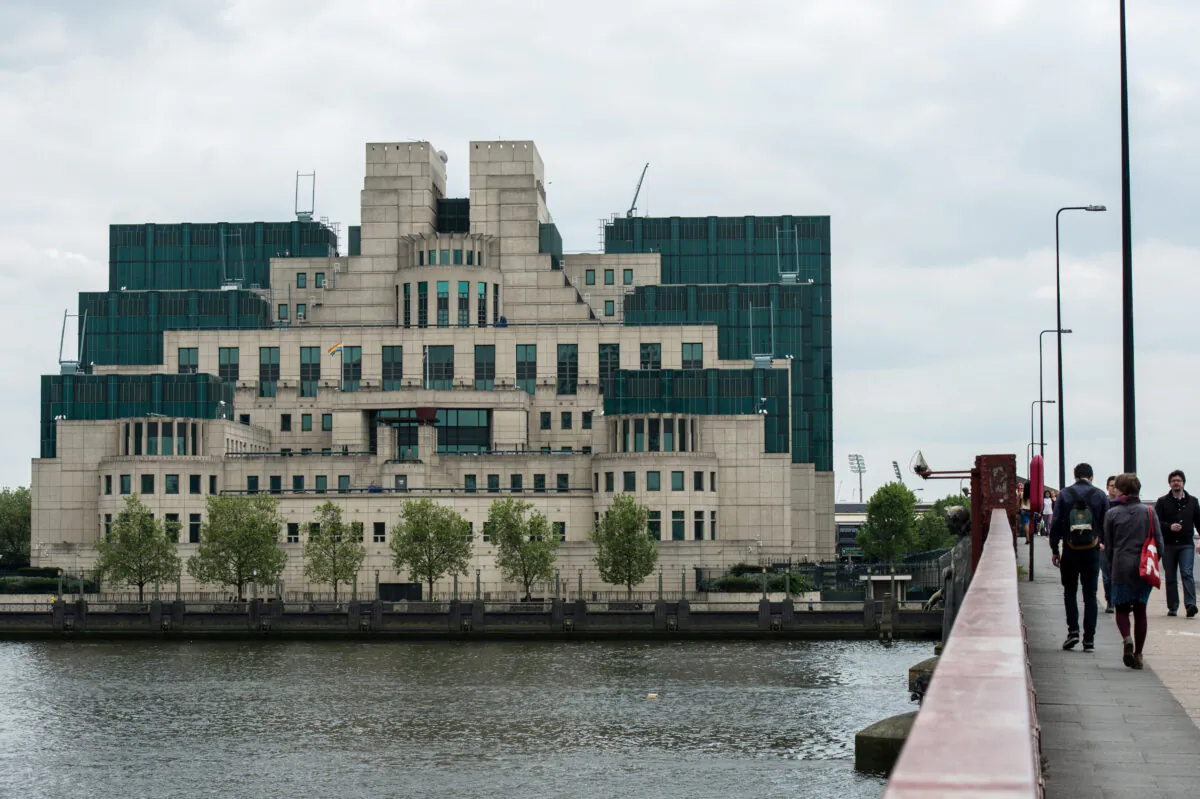 The MI6 building at Vauxhall, headquarters of the British Secret Intelligence Service, in London on May 17, 2016. (Chris Ratcliffe/Getty Images)