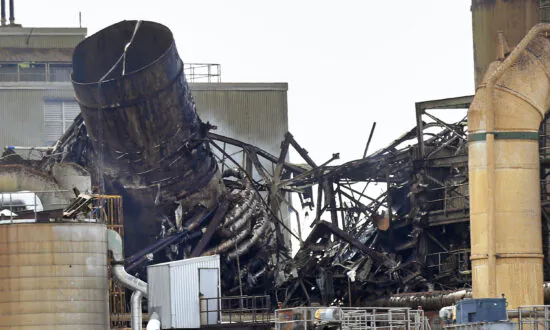 Explosion Caught on Video Shatters Paper Mill, No One Hurt