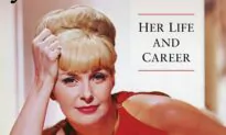 Book Review: ‘Joanne Woodward: Her Life and Career’: A Talented Actress Seen Through Minutiae