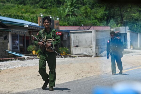 MYANMAR-UNREST-FIGHTING-REBELS