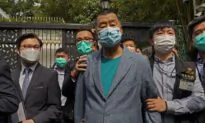 Hong Kong Police Detain Veteran Democracy Activists in Raids