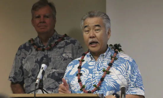 Hawaii Decides Against Requiring COVID-19 Vaccine Booster Shots for Tourists