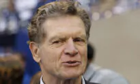 Mike Curtis, Fierce Linebacker for Colts, Dies at 77
