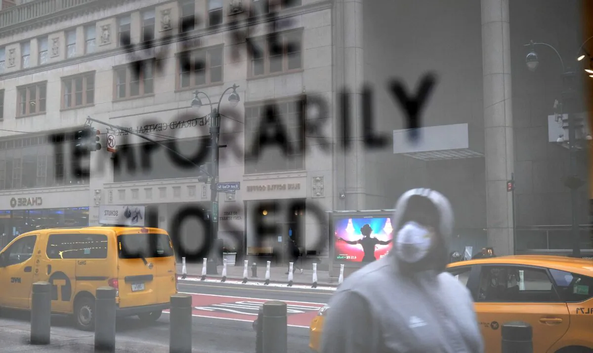 The streets of Manhattan stand nearly empty due to the coronavirus epidemic in New York City on April 10, 2020. (Spencer Platt/Getty Images)