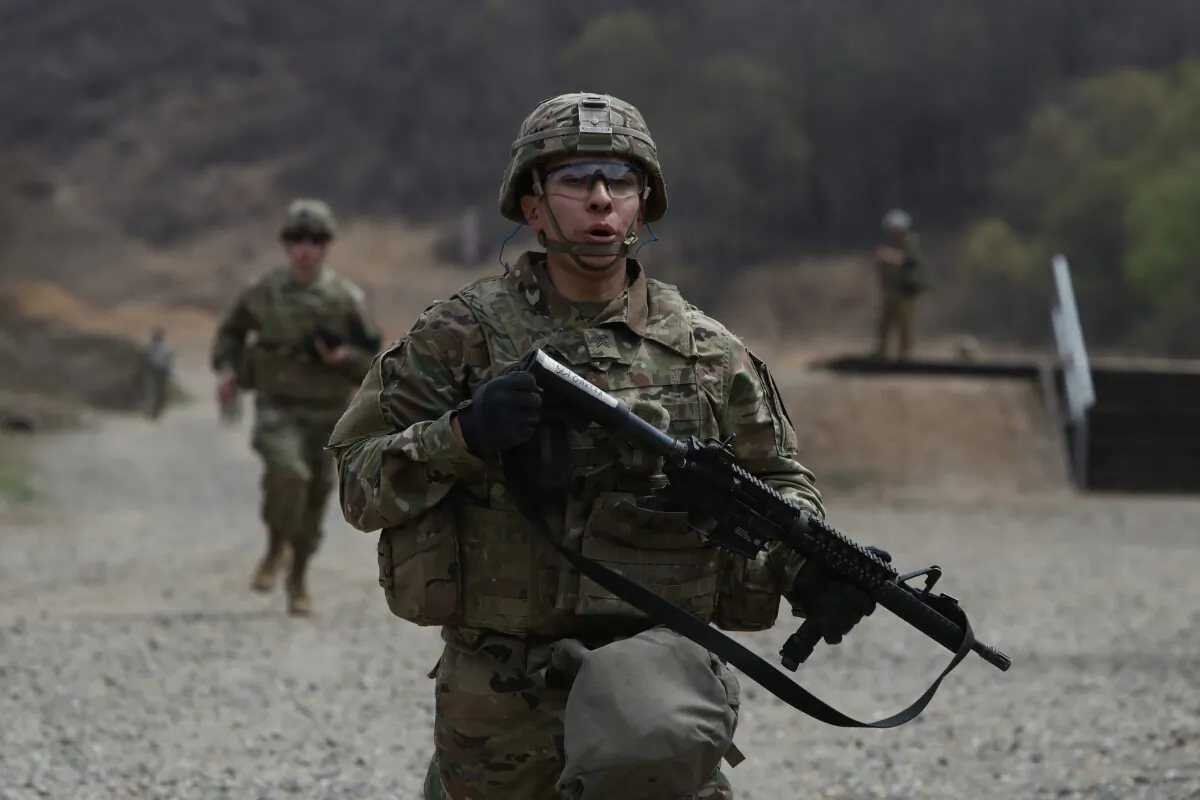 U.S. soldiers from 2nd Infantry Division at the Rodriguez Range on April 16, 2019 in Pocheon, South Korea. (Chung Sung-Jun/Getty Images)