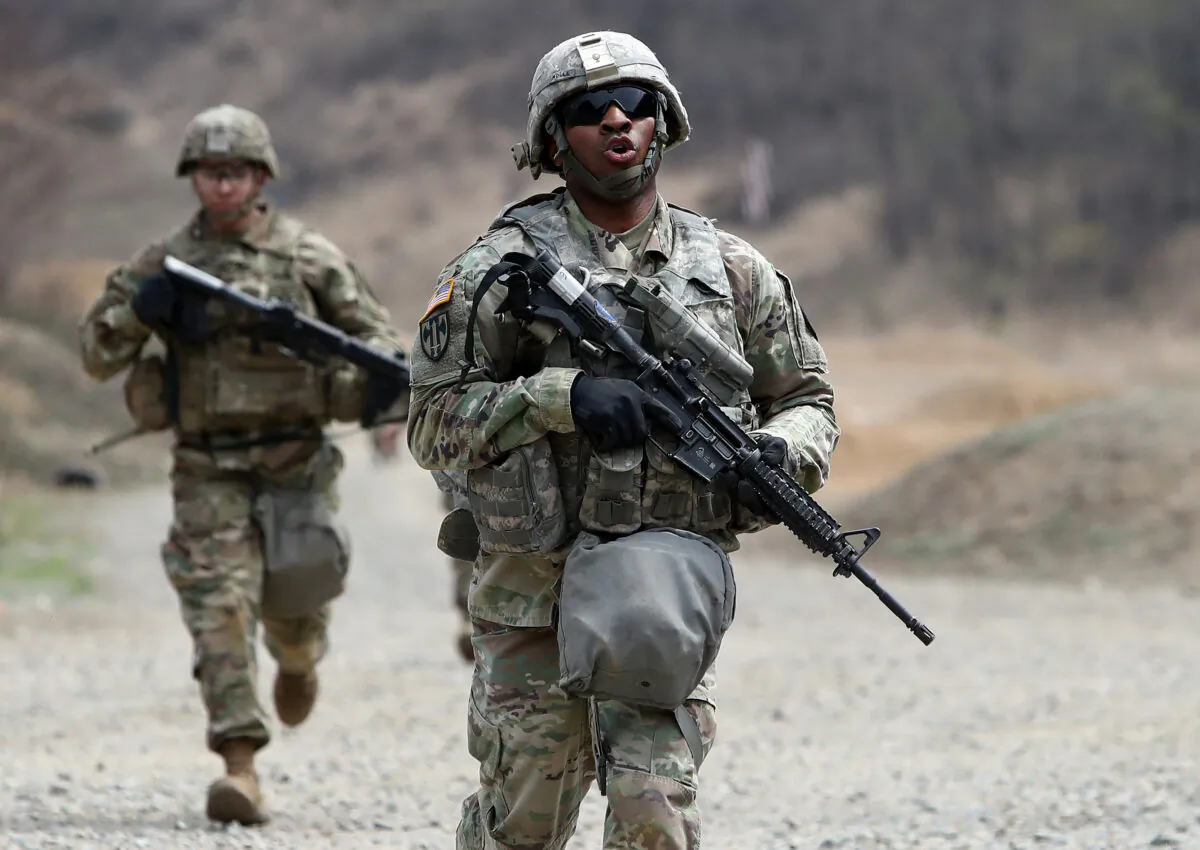 U.S. soldiers from 2nd Infantry Division at the Rodriguez Range in Pocheon, South Korea, on April 16, 2019. (Chung Sung-Jun/Getty Images)