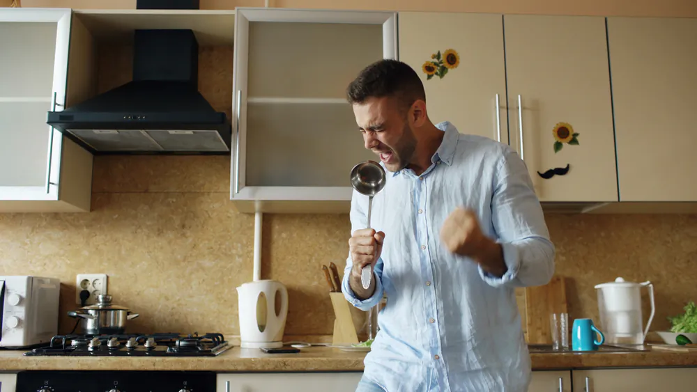 From old show tunes to classic American folk songs: they pop into my head, and I roar them out. Andrea Bocelli, step aside. (silverkblackstock/Shutterstock)
