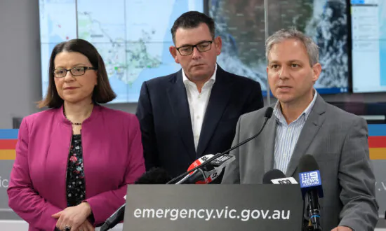 Victoria Government Gets Nations Medical Officers’ Backing on Lockdown