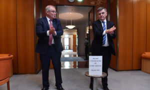 Australia's Three-Step Plan to Become a 'COVIDSafe' Society