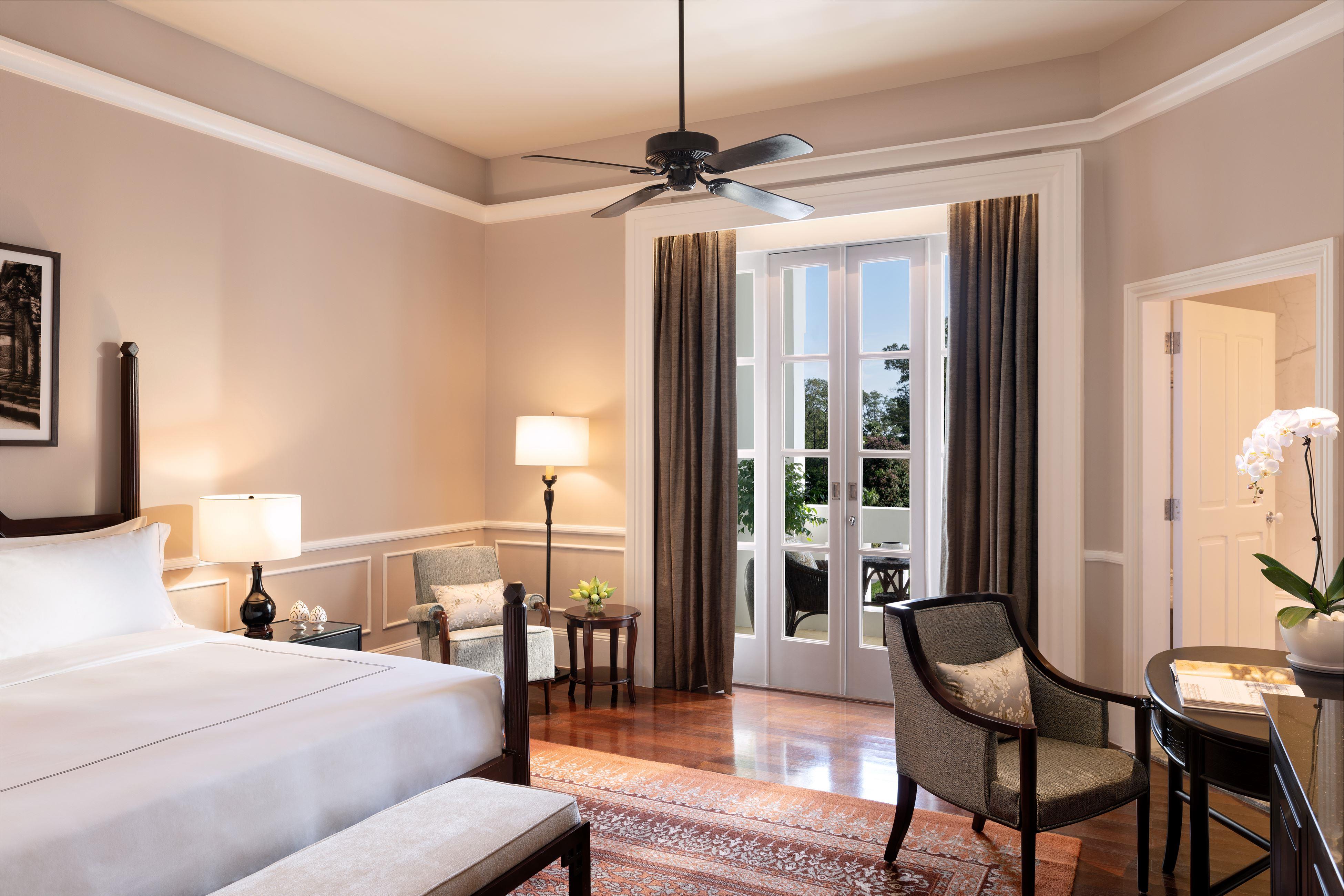 Raffles_Landmark Room King