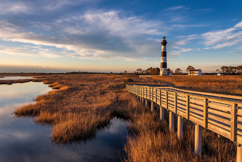 Dawn at Bodie Island lighthouse along North Carolina's Outer Banks.
(anthony heflin/Shutterstock)