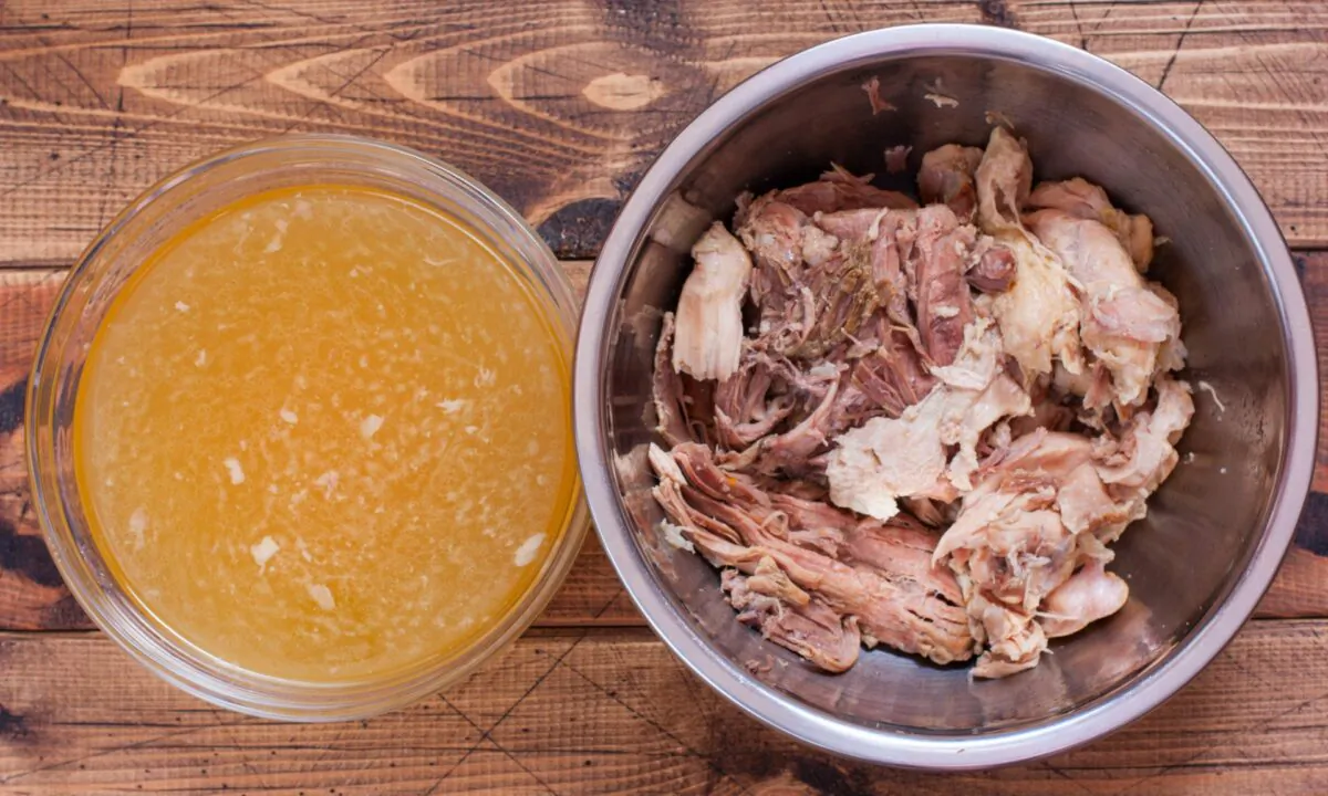 Turkey Broth (A. Zhuravleva / Shutterstock)