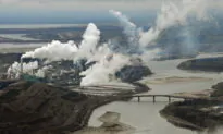 Rising River Threatens Fort McMurray, Evacuation Orders Issued