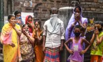 Indian Man Disguised as Onion Seller Drives 870 Miles to Reunite With Family