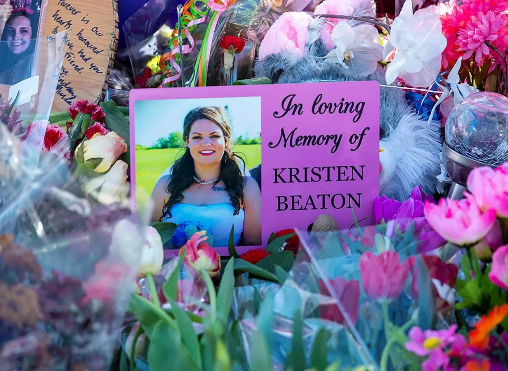 A photo of Kristen Beaton is displayed at a memorial in Debert, N.S. on April 26, 2020. (The Canadian Press/Andrew Vaughan)