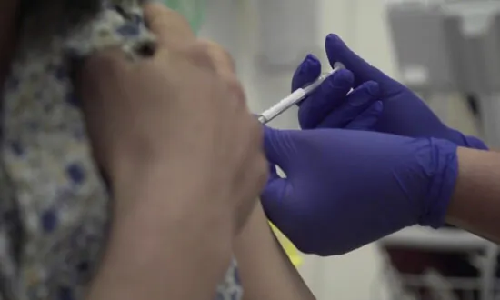 CCP Virus Vaccine Could be Available in Fall 2020: Researchers