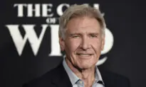 Harrison Ford Piloting Plane That Wrongly Crosses Runway
