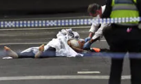 Man Shot Dead by Western Australia Police, Five Stabbed