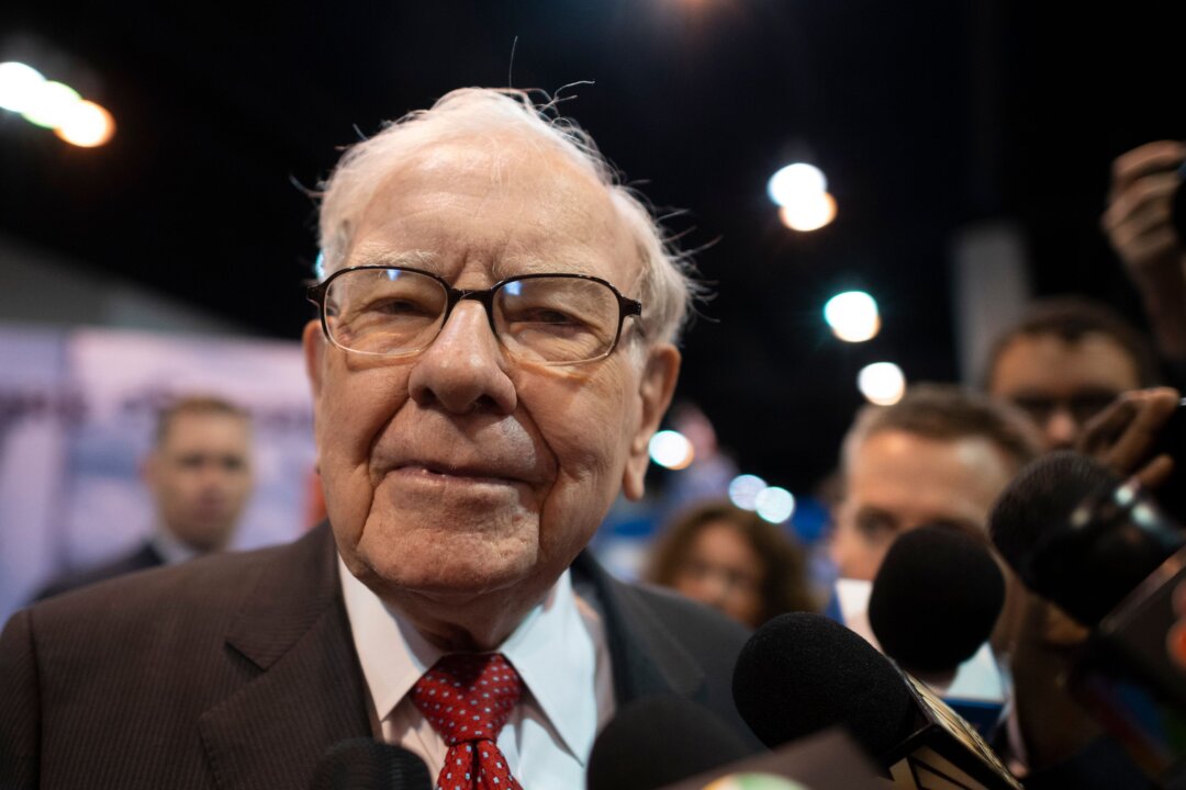Billionaire Warren Buffett Predicts New Pandemic Worse Than COVID-19