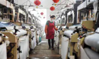 ‘No Sign of Recovery’ for Chinese Economy as Virus Cripples Export Orders