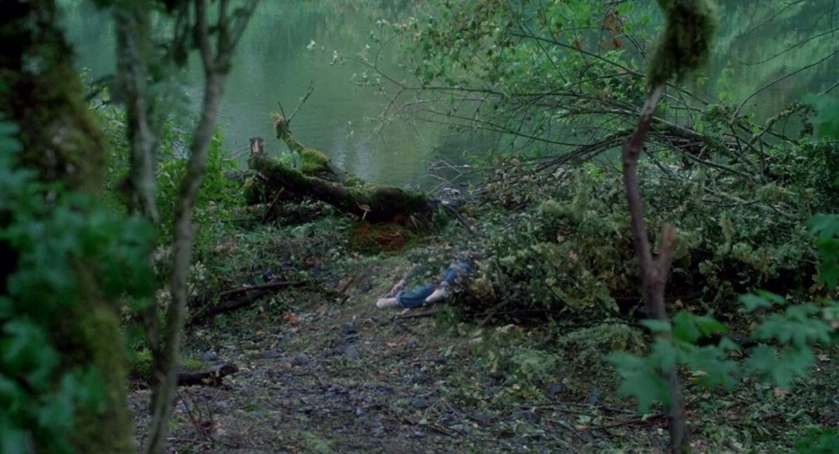 dead body in bushes in "Stand By Me"