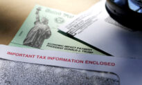 IRS Starts Processing $1,400 Stimulus Checks, Payments to Start Showing up This Weekend