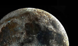 Astrophotographer Captures 'World's Clearest Picture' of the Moon's Craters