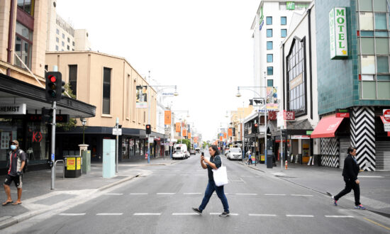 South Australian Shopping Crowds Raise Concerns About Virus Complacency