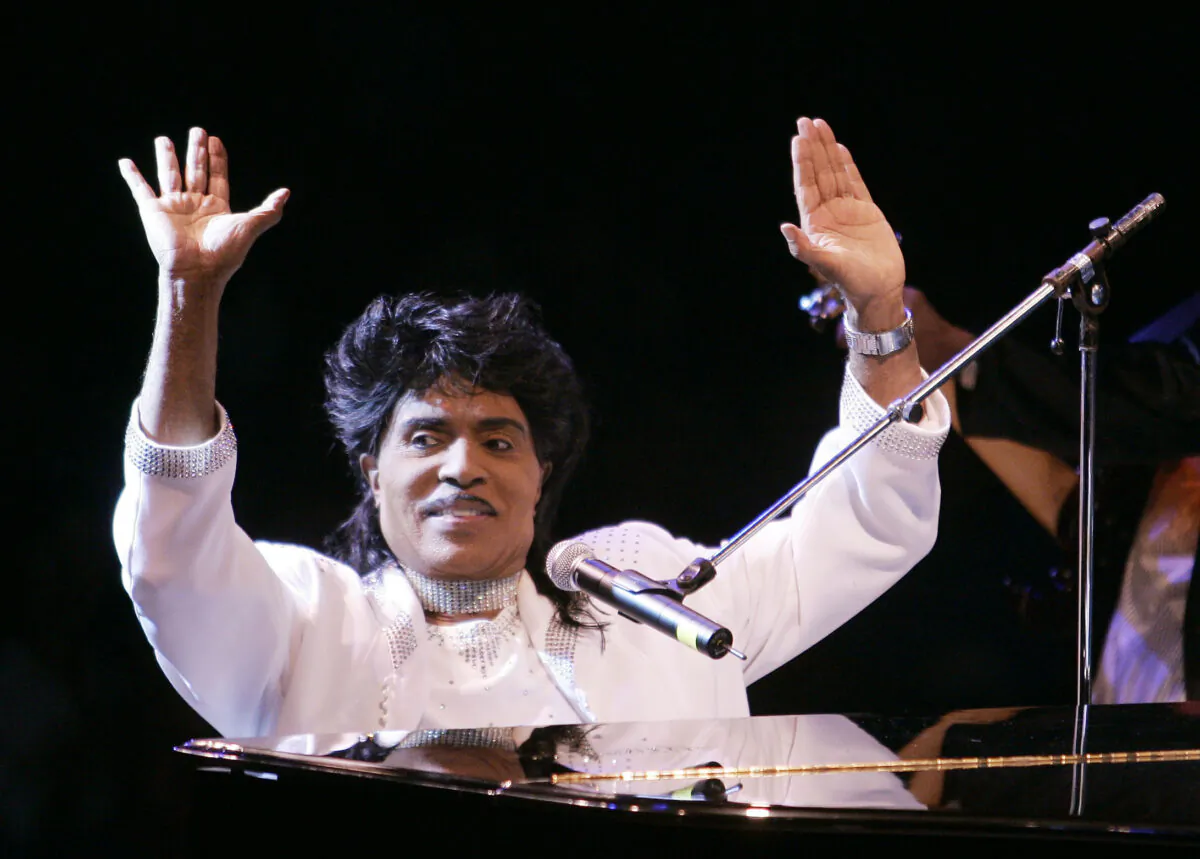 Little Richard performs at Westbury Music Fair in Westbury, on Aug. 19, 2004. (Ed Betz/AP Photo)