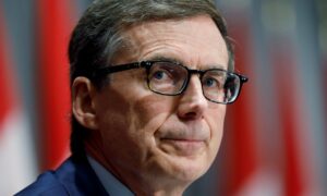 Bank of Canada Reports Business Hiring Is Muted due to Pandemic