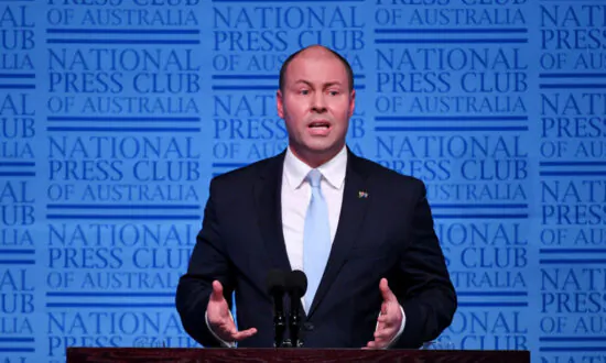 Australian Treasurer Toasts Retained AAA Credit Score