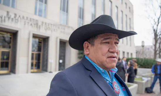 South Dakota Sioux Refuse to Dismantle ‘Illegal’ COVID-19 Checkpoints