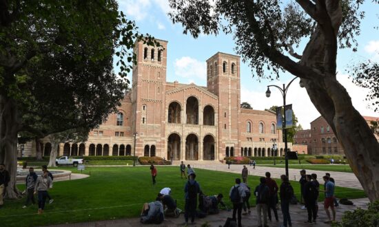UCLA to Offer Financial Support to Illegal Immigrants Excluded From Federal Aid Package