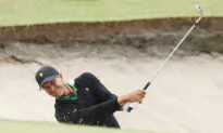 Australian Golfers Rush to Book Rounds Minutes After Getting Green Light